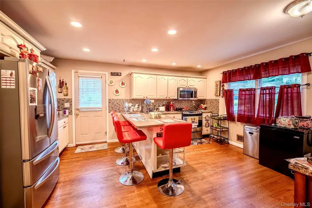 44 S Howell Avenue Farmingville NY 11738