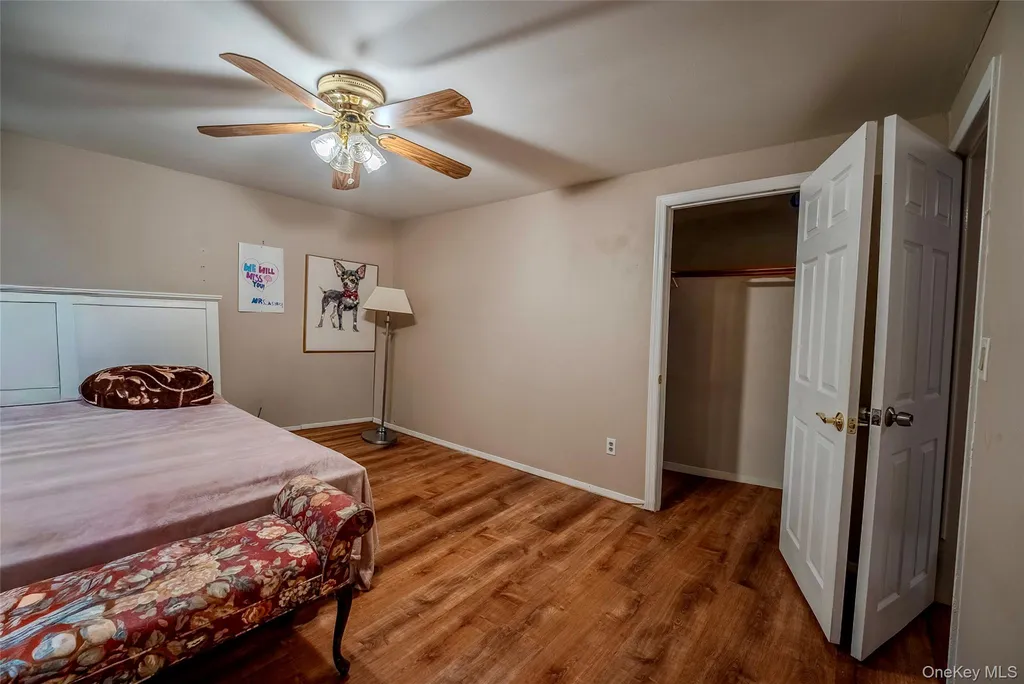 44 S Howell Avenue Farmingville NY 11738