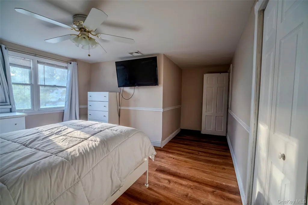 44 S Howell Avenue Farmingville NY 11738