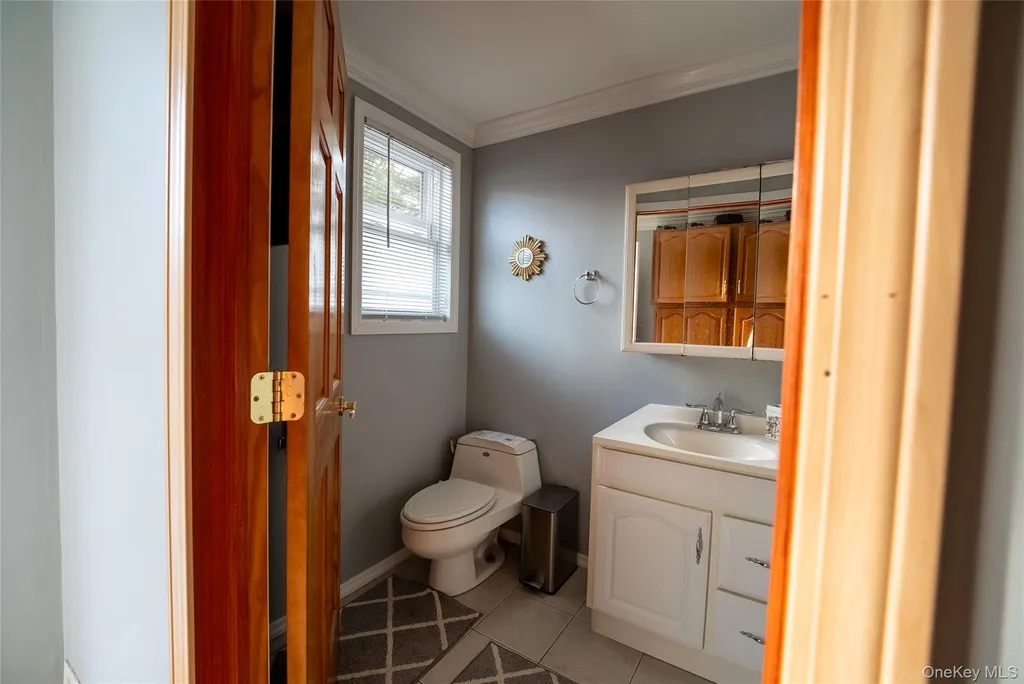 44 S Howell Avenue Farmingville NY 11738