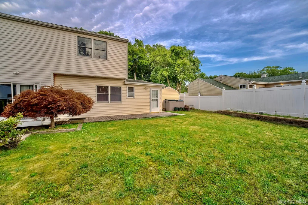 44 S Howell Avenue Farmingville NY 11738