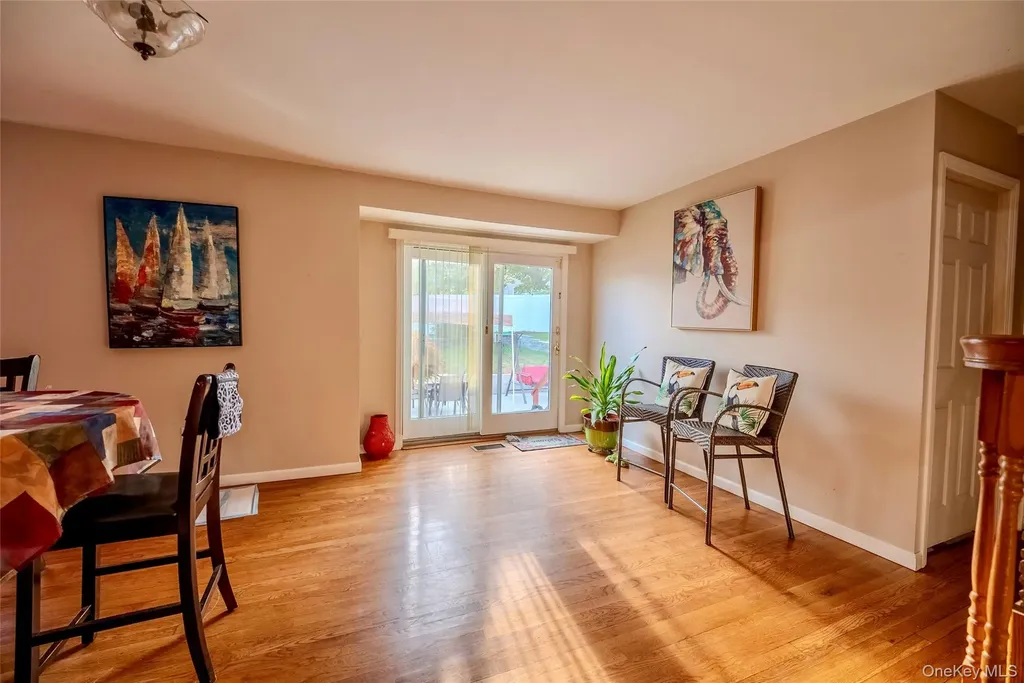 44 S Howell Avenue Farmingville NY 11738