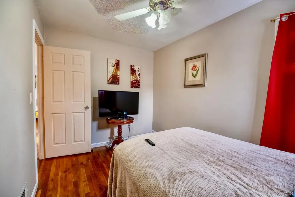 44 S Howell Avenue Farmingville NY 11738