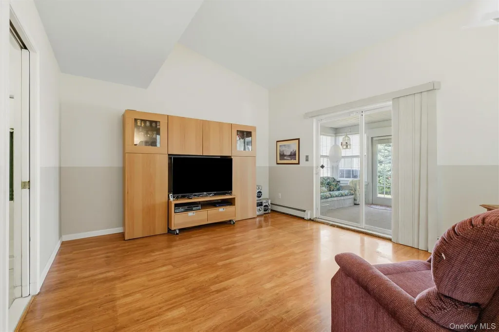 400 Plover Court New Windsor NY 12553
