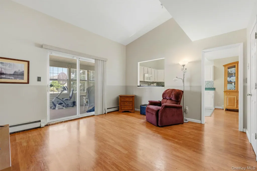 400 Plover Court New Windsor NY 12553
