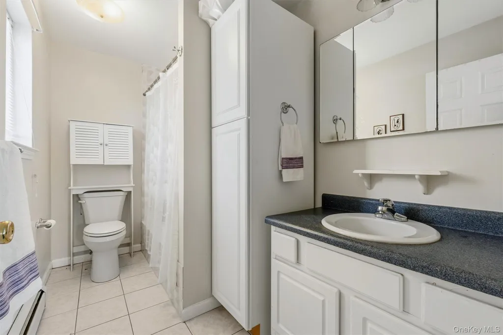 400 Plover Court New Windsor NY 12553