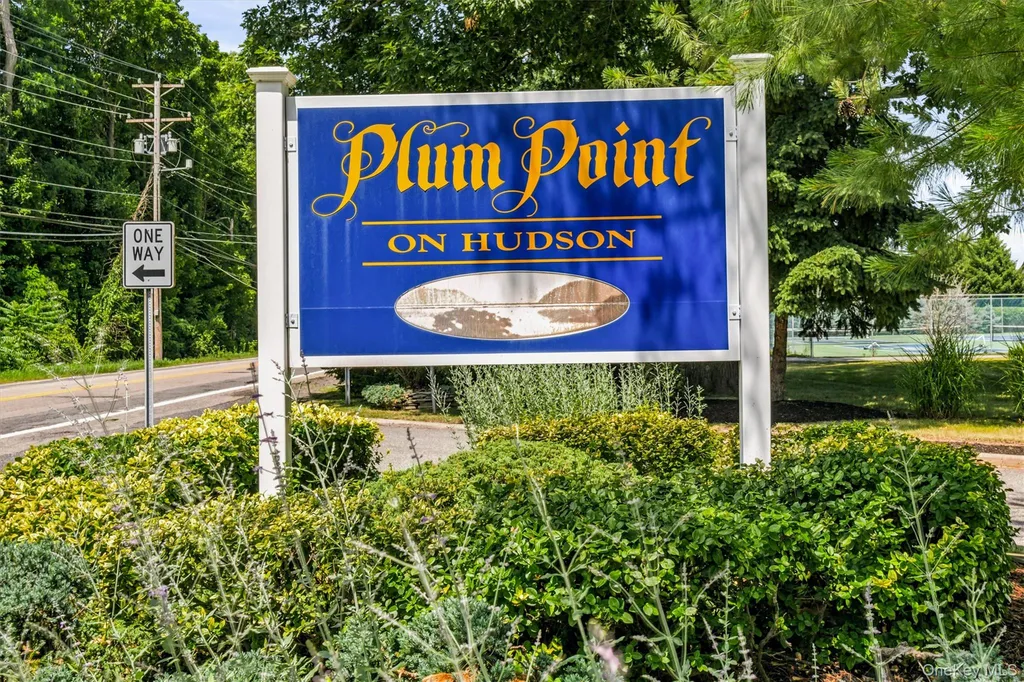 400 Plover Court New Windsor NY 12553
