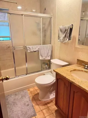 28 Wensley Road Plainview NY 11803