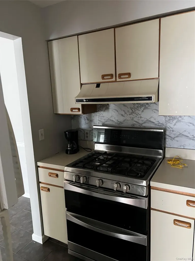 5 Ruth Court Middletown NY 10940
