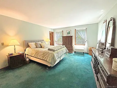 24 Ryan Drive West Hurley NY 12491