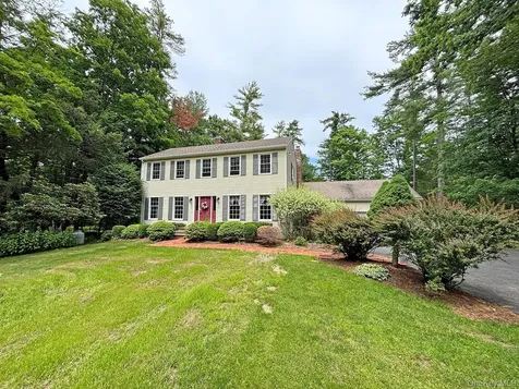 24 Ryan Drive West Hurley NY 12491