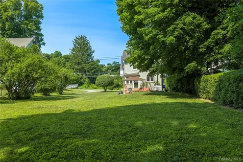 17 Spring Street Pawling NY 12564