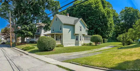 17 Spring Street Pawling NY 12564