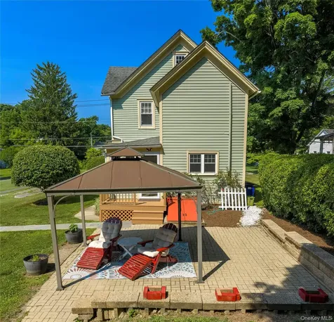 17 Spring Street Pawling NY 12564