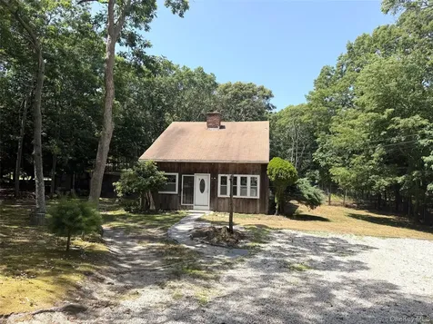 7 Albertines East Hampton NY 11937