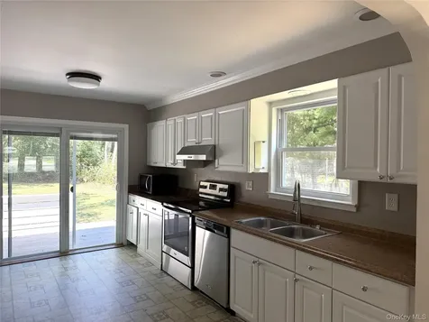 7 Albertines Lane East Hampton NY 11937