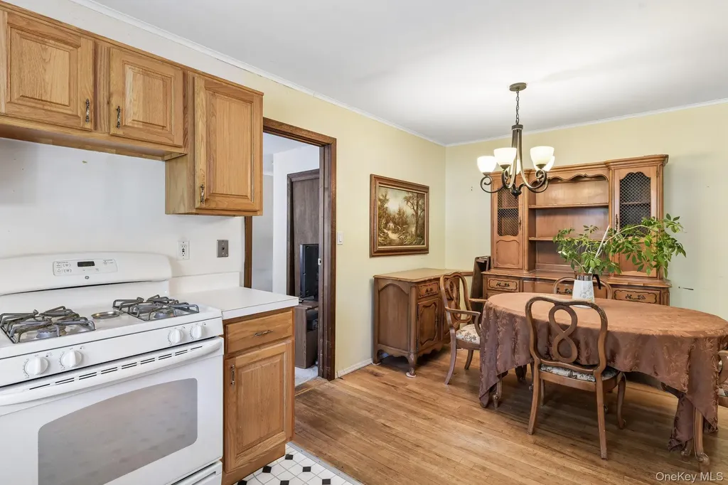 24 Oakley Drive Huntington Station NY 11746