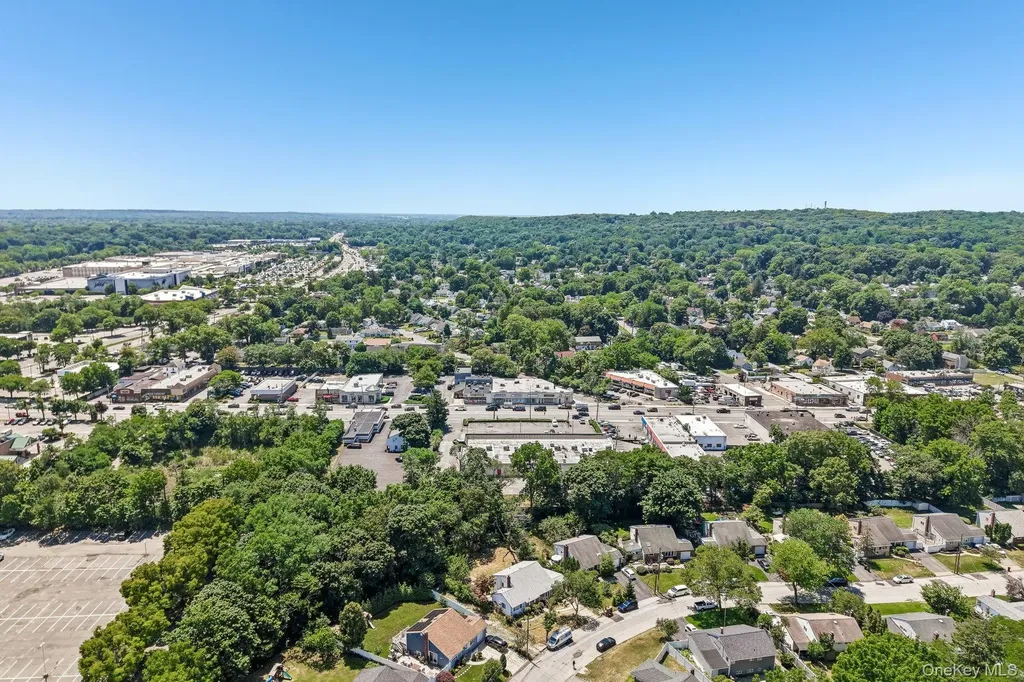 24 Oakley Drive Huntington Station NY 11746