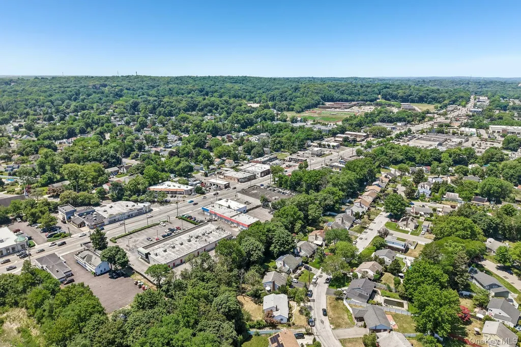 24 Oakley Drive Huntington Station NY 11746
