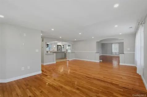 12 Leeside Road Carmel NY 10512