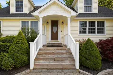 12 Leeside Road Carmel NY 10512
