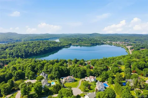 12 Leeside Road Carmel NY 10512