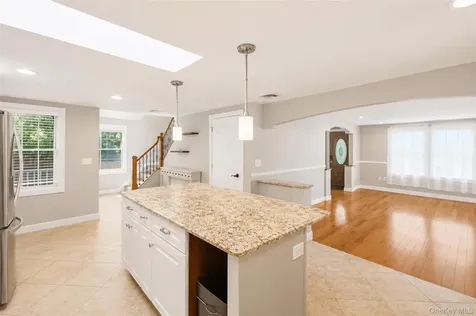 12 Leeside Road Carmel NY 10512