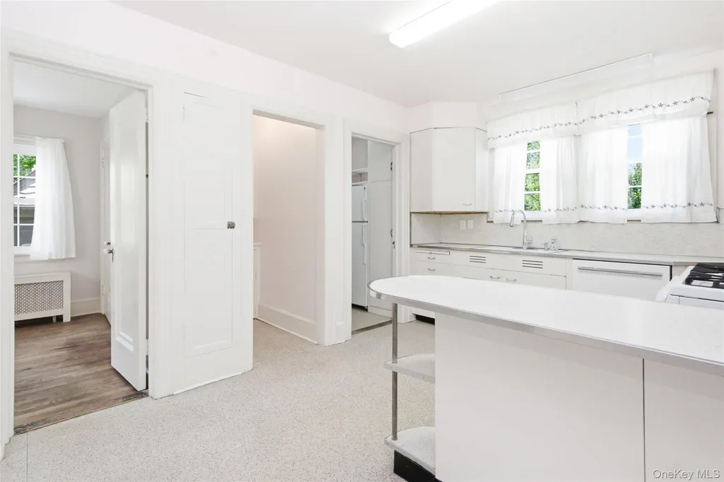 9 Leith Place White Plains NY 10605
