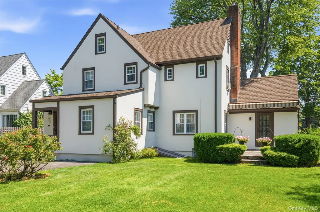 9 Leith Place White Plains NY 10605