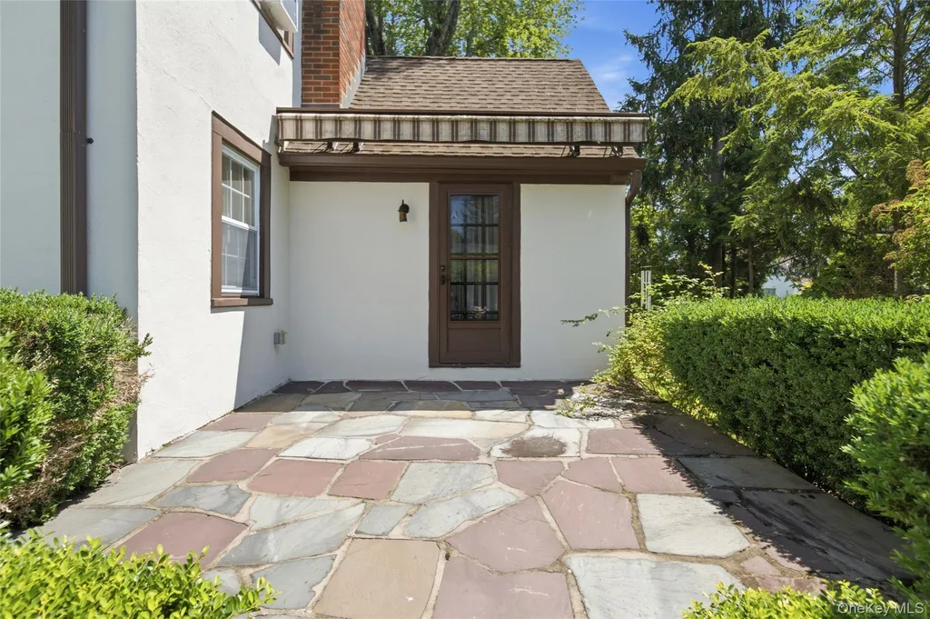 9 Leith Place White Plains NY 10605
