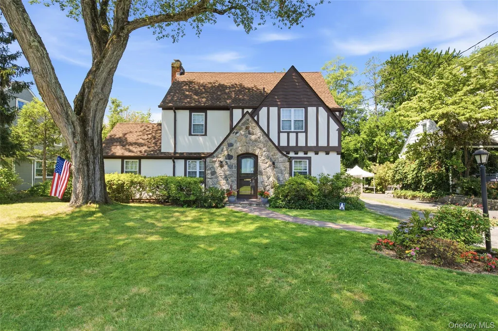 9 Leith Place White Plains NY 10605