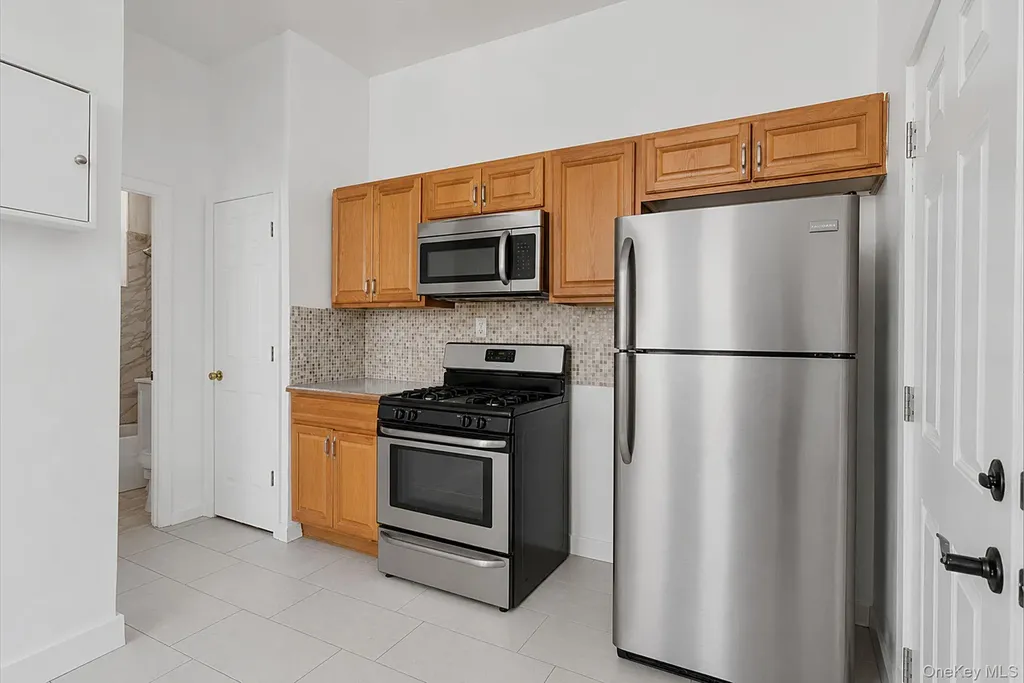 705 Bradford Street Brooklyn NY 11207