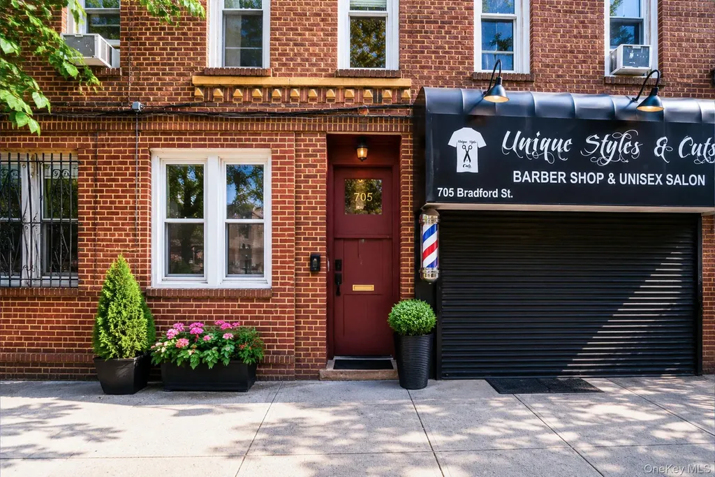 705 Bradford Street Brooklyn NY 11207
