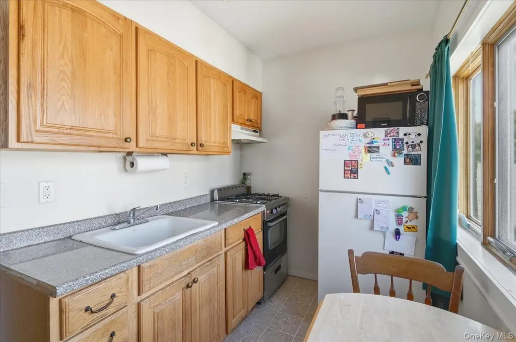 2063 Walnut Street North Baldwin NY 11510