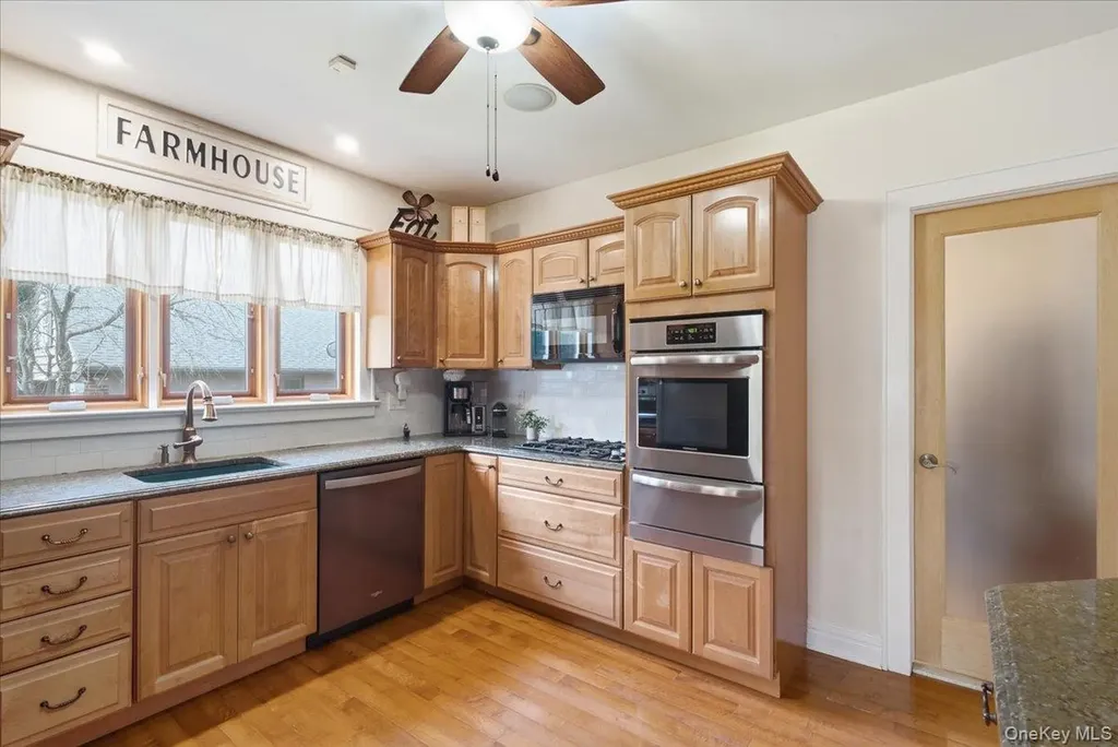 2063 Walnut Street North Baldwin NY 11510