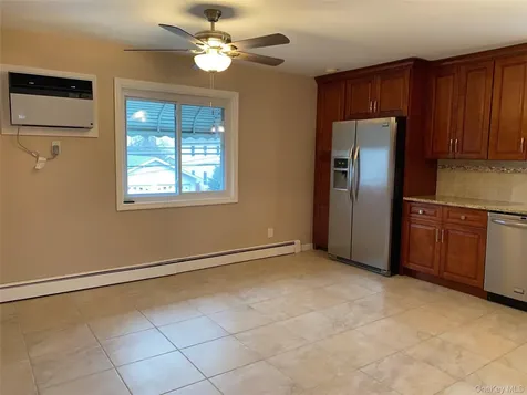 59 S Grand Street Westbury NY 11590