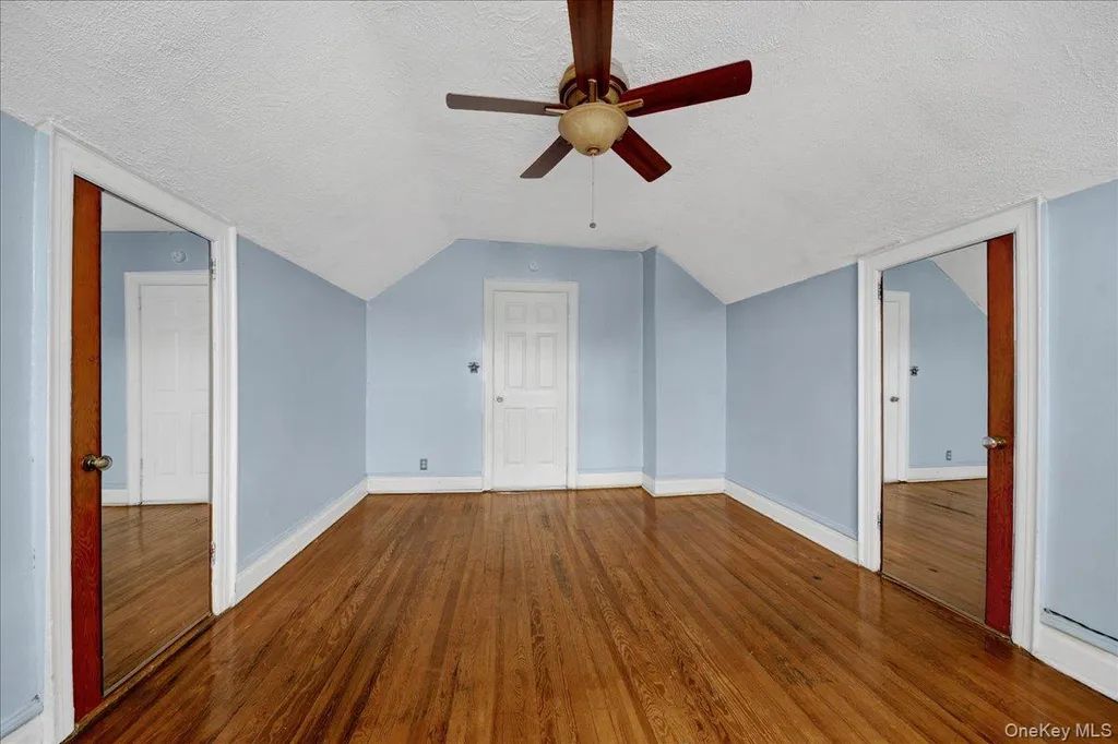 562 Underhill Avenue Bronx NY 10473
