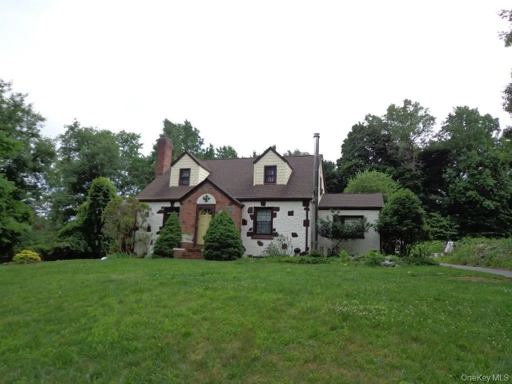 97 And 99 Smith Hill Road Suffern NY 10901