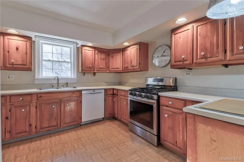 97 And 99 Smith Hill Road Suffern NY 10901