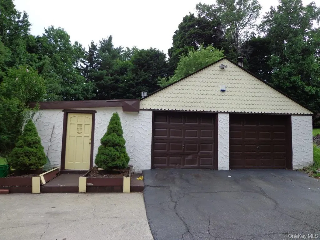 97 And 99 Smith Hill Road Suffern NY 10901