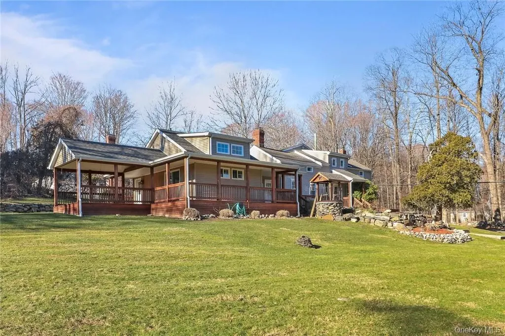 97 And 99 Smith Hill Road Suffern NY 10901