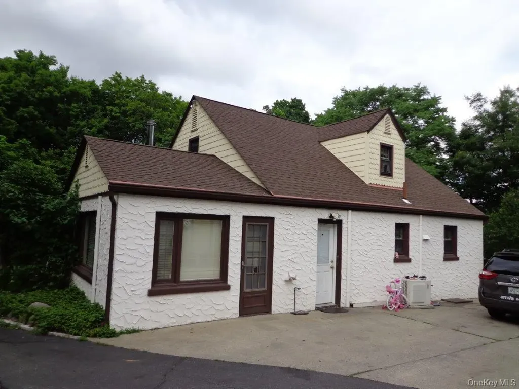 97 And 99 Smith Hill Road Suffern NY 10901