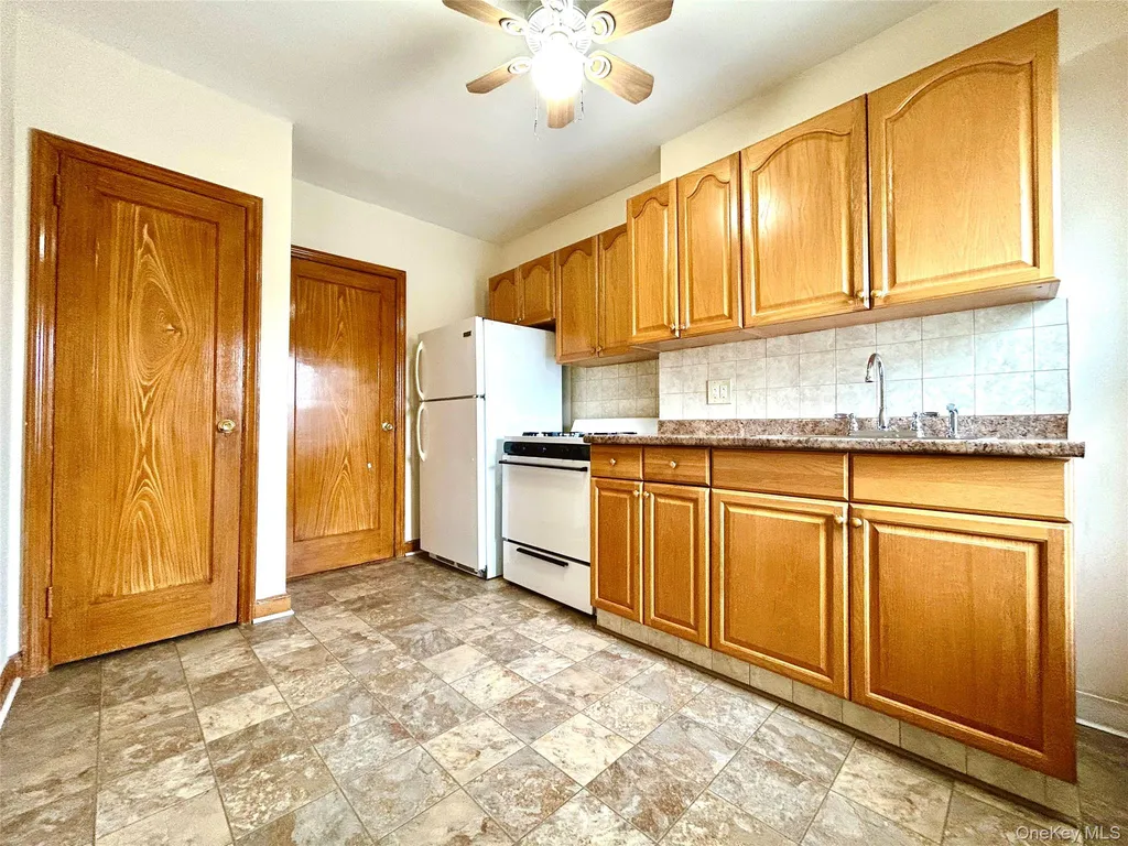 77-04 85th Street Glendale NY 11385