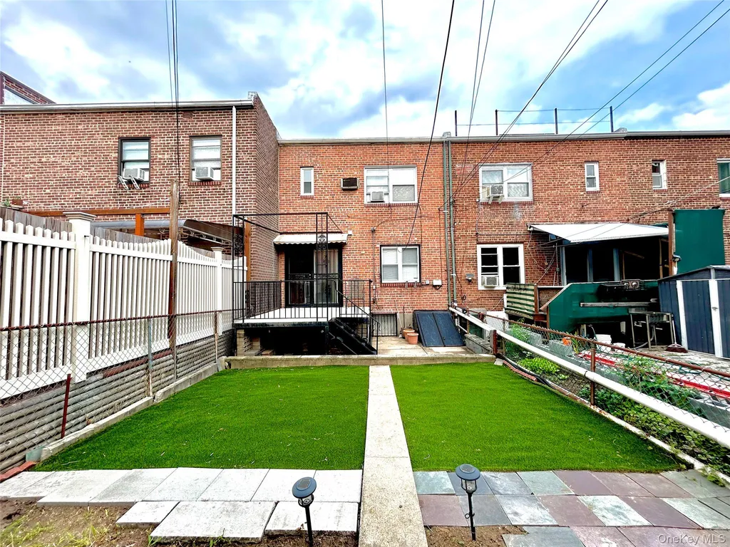 77-04 85th Street Glendale NY 11385