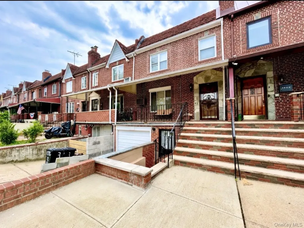 77-04 85th Street Glendale NY 11385