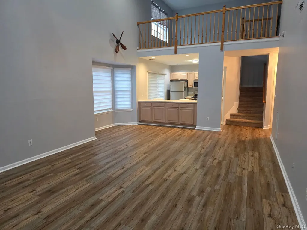 82 Kate Circle Middle Island NY 11953