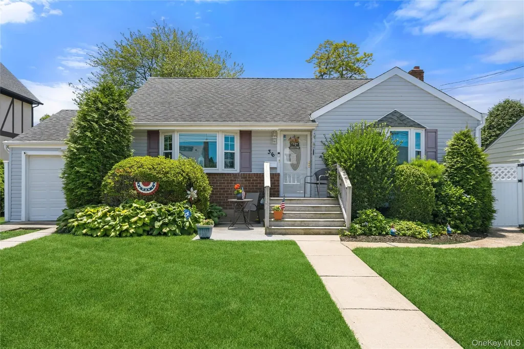 36 Liszt Street Hicksville NY 11801