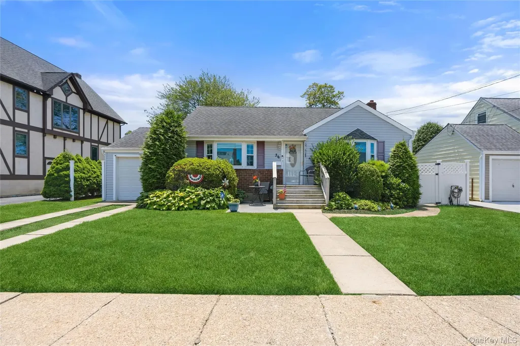 36 Liszt Street Hicksville NY 11801