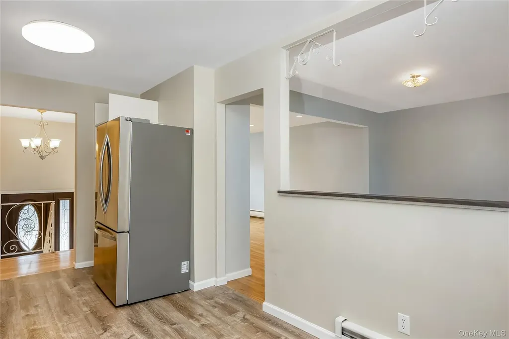 1777 Roberta Lane Merrick NY 11566