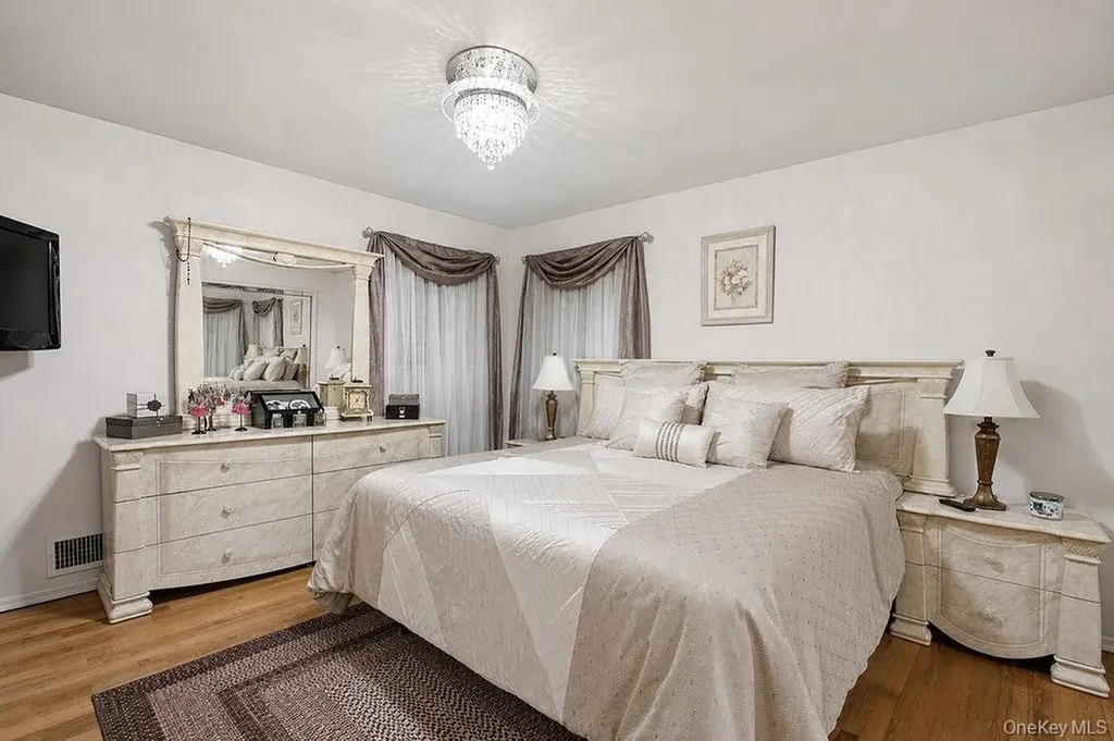 159-48 91st Street Howard Beach NY 11414